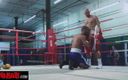 AlphaMales: Alphamales - verschwitzter schwuler dreier im boxclub