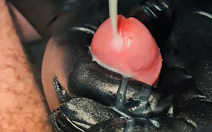 Twittiy: Close up Handjob - Instructions for Extremely Strong Cum (my Lady)