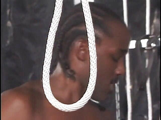 Hot and Wet: Černoch šuká nádherné ženy na černém hadříku