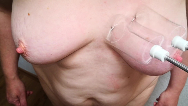 Bouncy Tits Action: Mixing tits with electric mixer