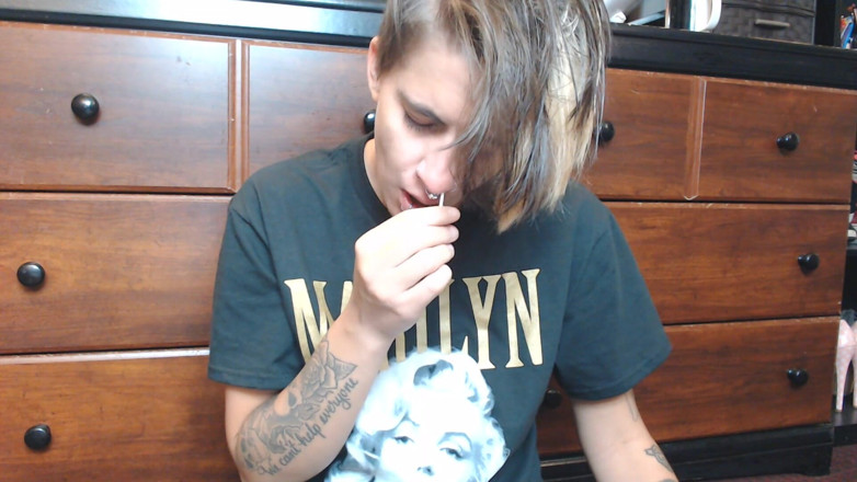 Abby Anna: Allergies sinus clean out sneeze &amp; blow
