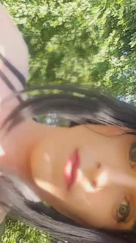 Tranny Footjob - Cum on Feets