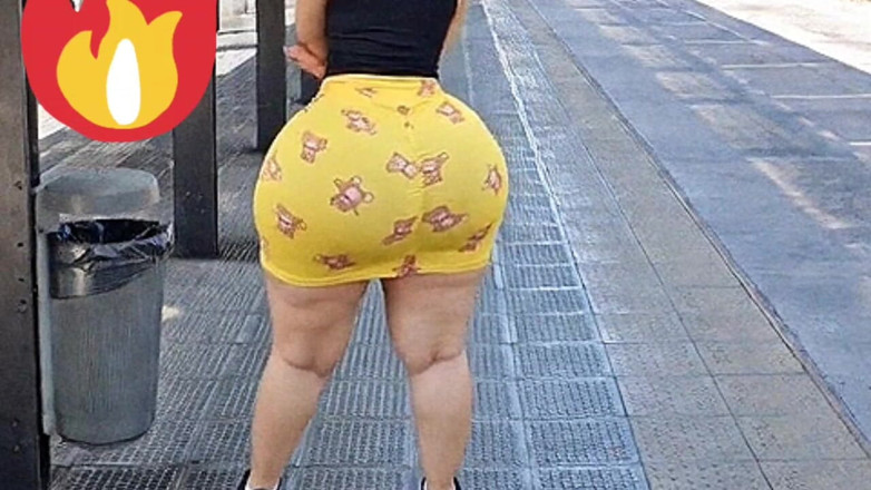 Xprohibidox1: Big Ass Waiting for the Bus in Argentina