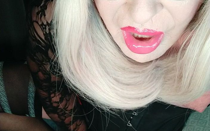 Emma Browne: Trans punčochy Cum