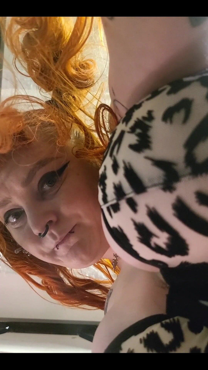 Bunny Royle: Ce vezi când te stropesc