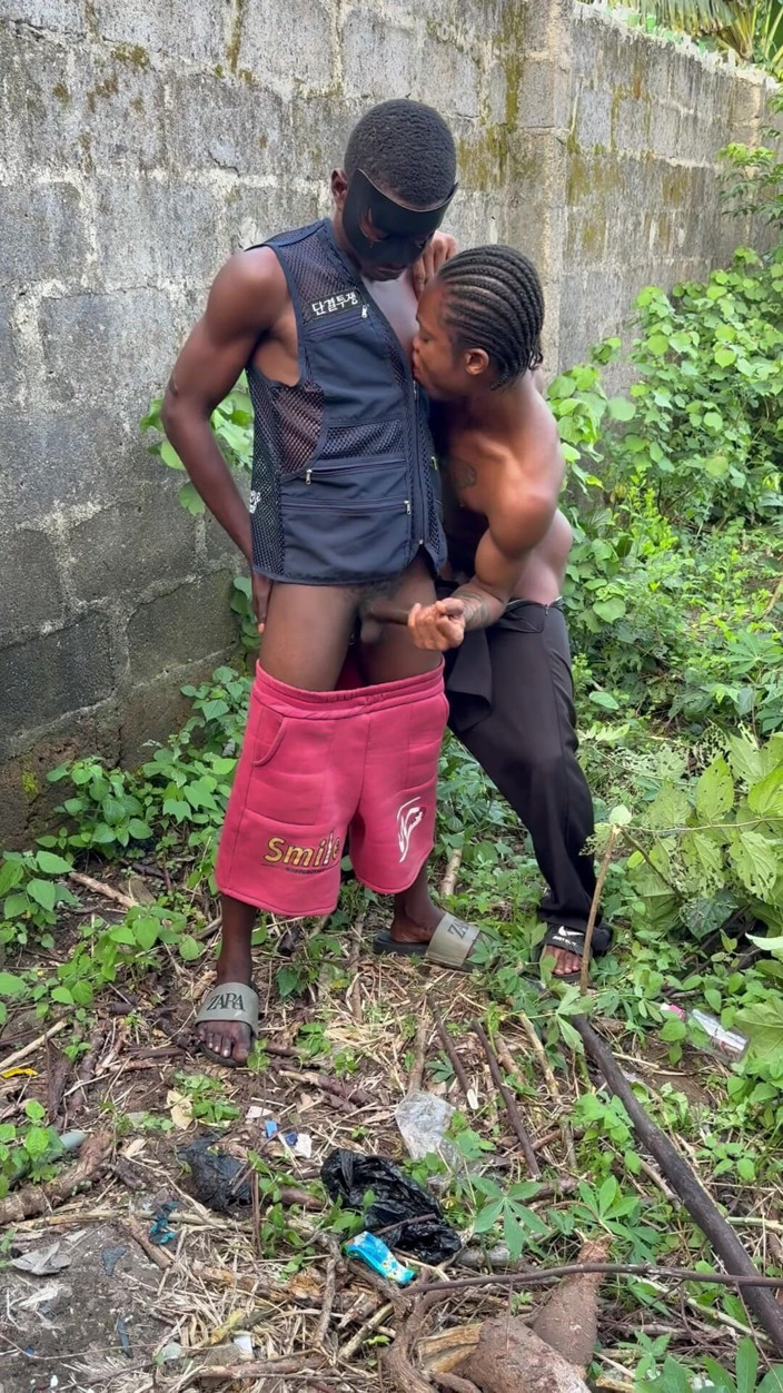 Baddestboyx: Small Dick Hit Different Trust Me