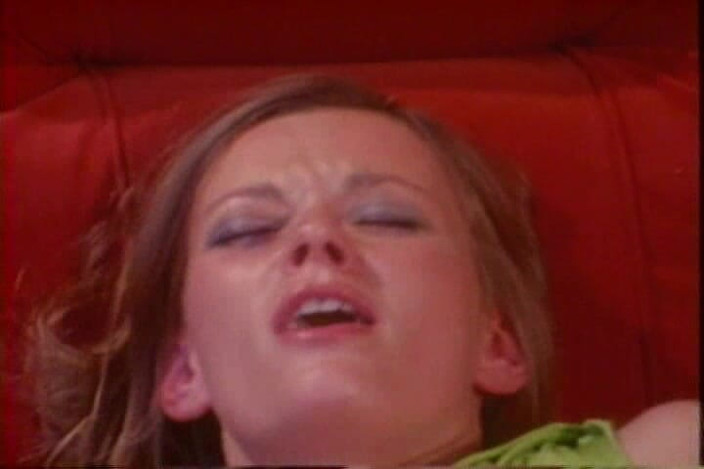 Pornstar Legends: Suzanne Mcbain Masturbates
