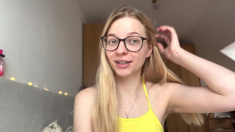 Goddess_Bella_Rae: Sissy - blootgesteld