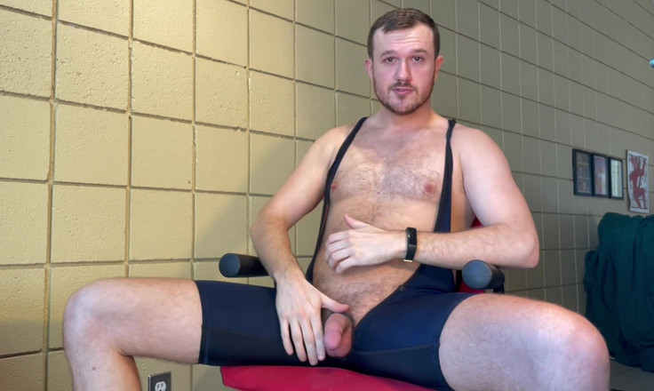 BabeRogersxxx: Meme uçları kenetlenmiş taytlı goonloads