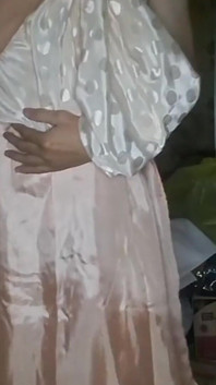 साटन लॉन्ग गाउन Polkadot Crossdresser हस्तमैथुन बुत