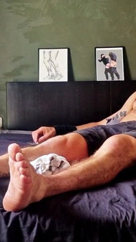 Bearded Master's Feet Massage & Worship by Hairy Muscle Sub