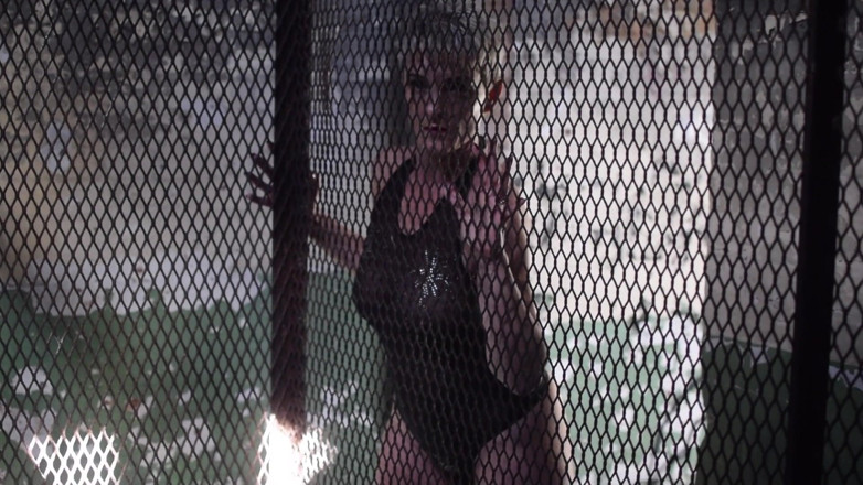 Kylie Britain Adventures: Cage