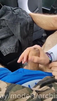 Yaoi siswi hentai dengan kontol besar lagi asik ngentot kontol ayahnya di pinggir jalan!