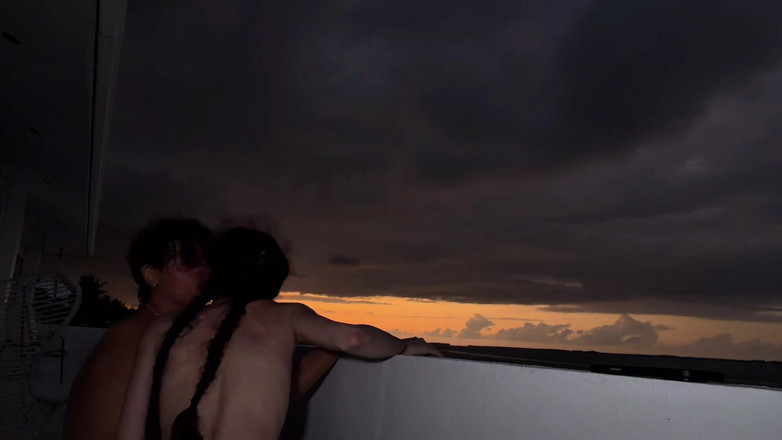 Daisy Fay: Daisy Fay Sonnenuntergang Anal Gattouz