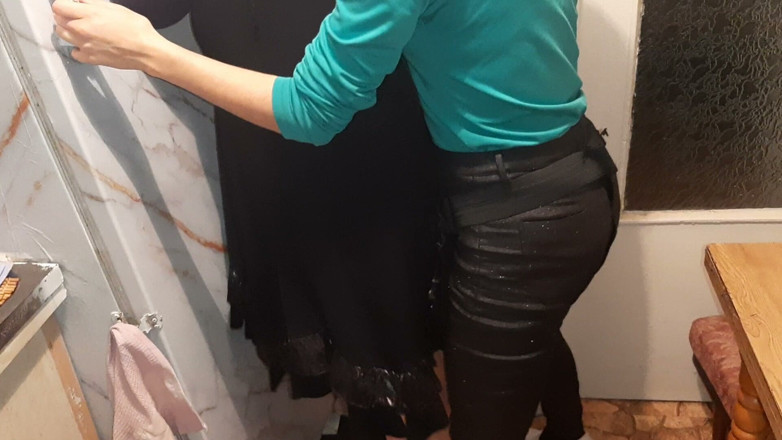 Lesbian-candys: I Watch and Masturbate While My Girlfriend Fucks My Stepmother