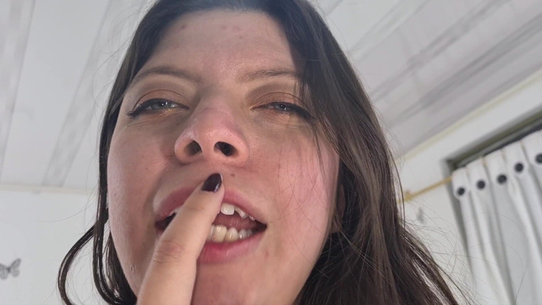 Alice H: Ăn một người đàn ông nhỏ