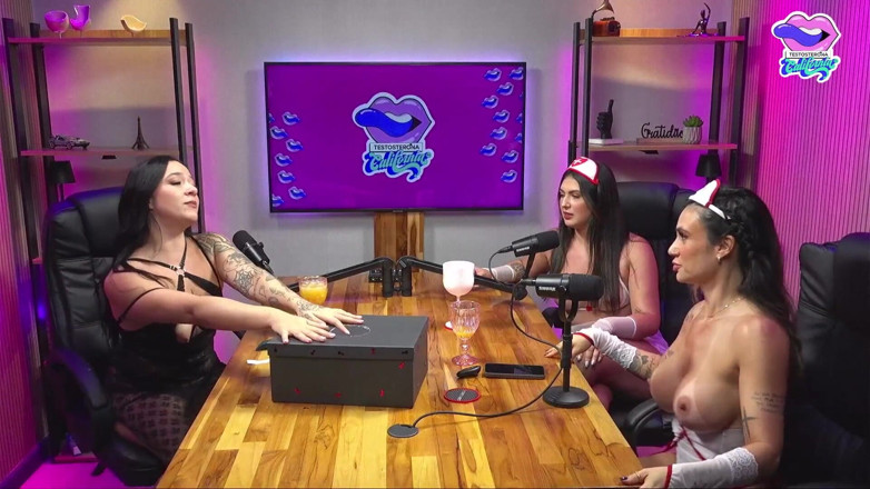 California TV: Lesbian panas di TV California Podcast Di Bawah Arah Baru!...