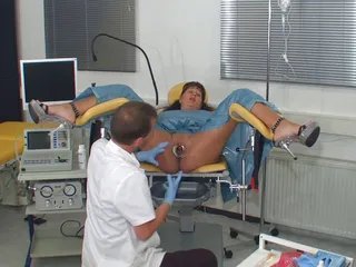 Speculum e ed il clistere con ind e con insa fica