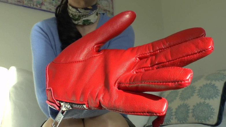 Lady Victoria Valente: 오늘은 네 사정하는 날이야! 빨간 가죽 장갑 냄새를 맡으며, 빅토리아 발렌테 부인