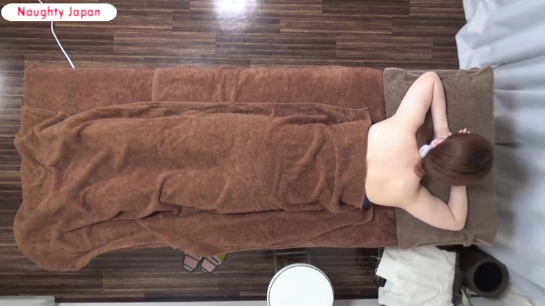 Cheaters Japan: Beautiful Career Woman in Her 30S with Flawless Skin Arrived, Carrying...