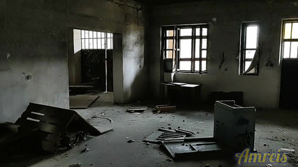 Amreis: Procházka skončila průzkumem opuštěné budovy a mocným orgasmem