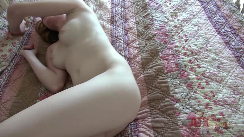 ATK Fans (Girlfriends): Skinny teen gets creampie