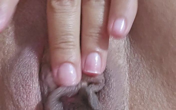 Sweet Arabic: Gnugga min klitoris - Jasmine Sweetarabic - Beurette Video
