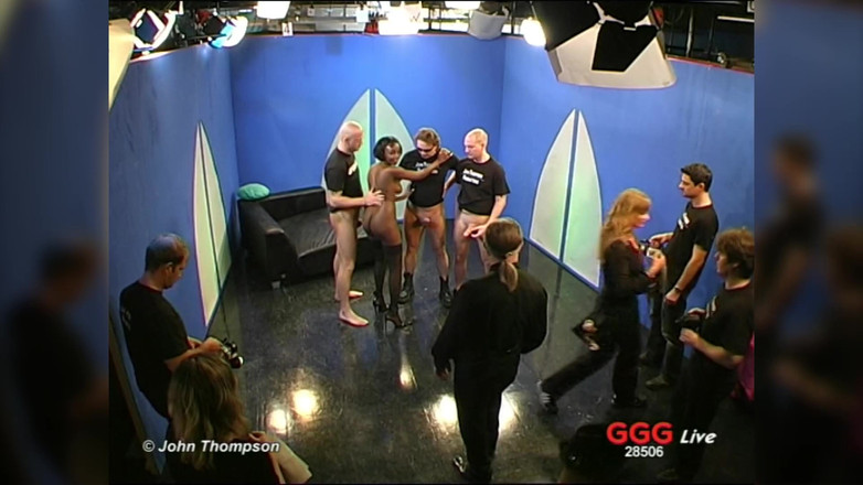 German Hardcore Gangbang GGG: Ggg - tanpa lubang tertinggal