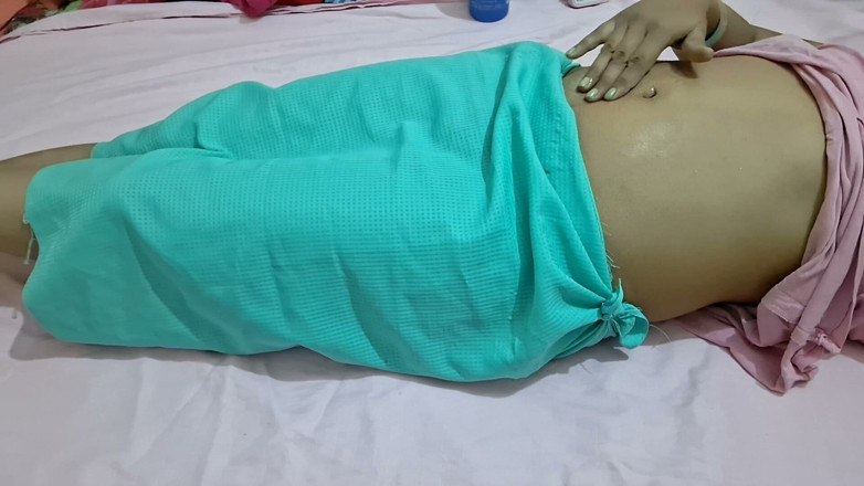 Ghapa Ghap Couples: Indian Bengali Bhabhi's Massage Video