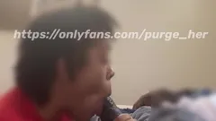 Boğazına boşalmam için beni uyandırdı