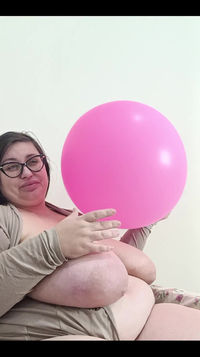 Nina Doll: Nina Doll