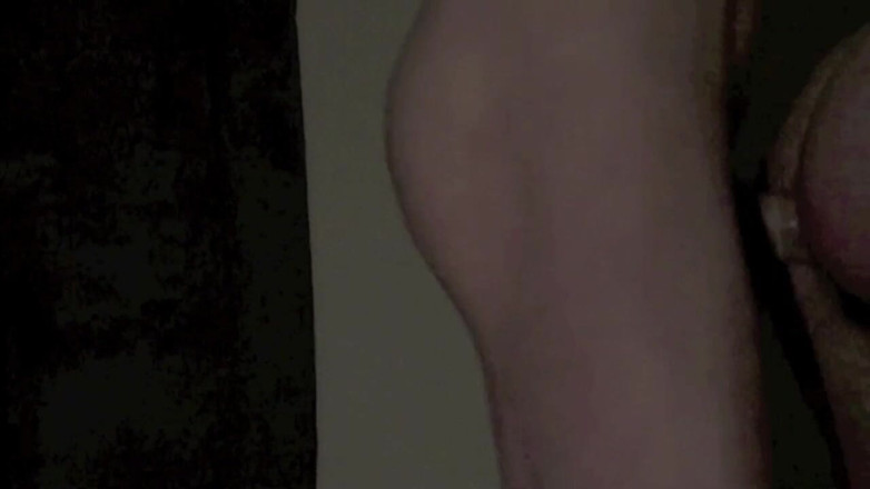 Gaybareback: Homemade sextape with Mike Tiger and Sunny Blue