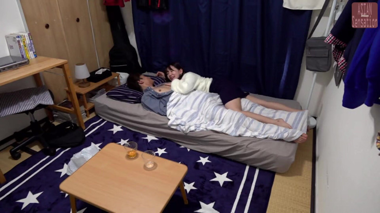 J-Cams: Singles Party Pickup - Amateur Beauty Goes Wild with a Handsome...