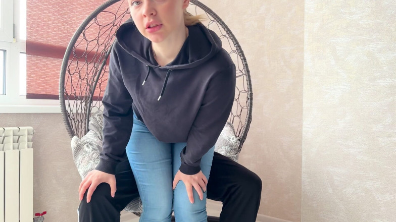 Spacenintenda: Tight Jeans Dry Hump: Nadržená nevlastní sestra má orgasmy na...
