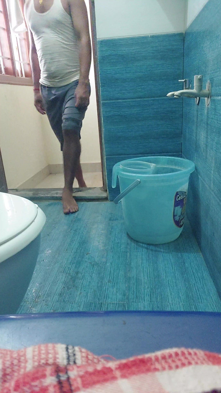 PujaRay2024: Inside the Bathroom, Amit Remembered His stepsister and Fucked Her...