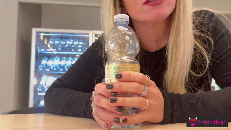 Coupleflage: Zitta E Succhiami Il Cazzo! Marito Umilia La Moglie Sclerotica