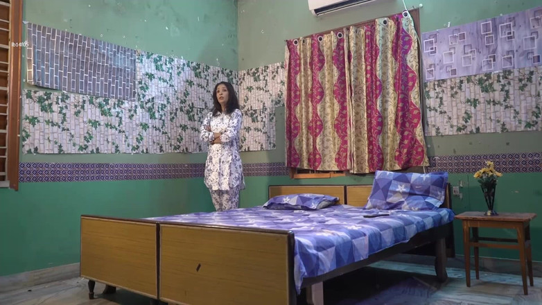 Anjalisingh_sexy: Amadora indiana fazendo amor com vizinho enquanto o marido está...