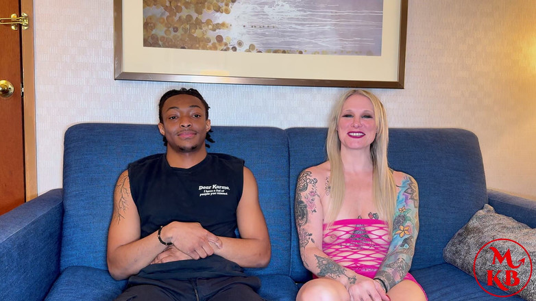 Kora Bell: Kora Bell hävdar BBC stud seveir sten i vild slips &amp;knull...