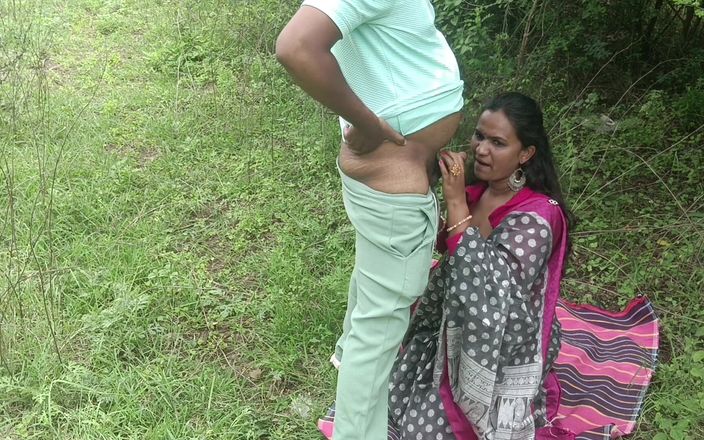 Kavita _zawazawi: 射在德西女孩kavita的屁股上并在丛林中狗式啪