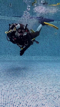Séance d’entraînement à la plongée sous l’eau