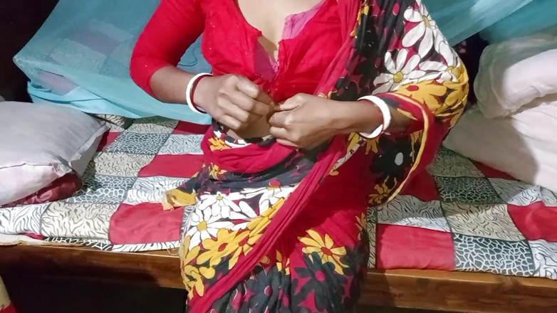 Dogrupali69: Sesli ses karım evde seks yapıyor