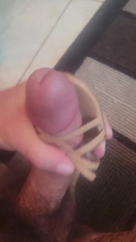 Jacking off with Heels and Nylons and Cumming on Heel