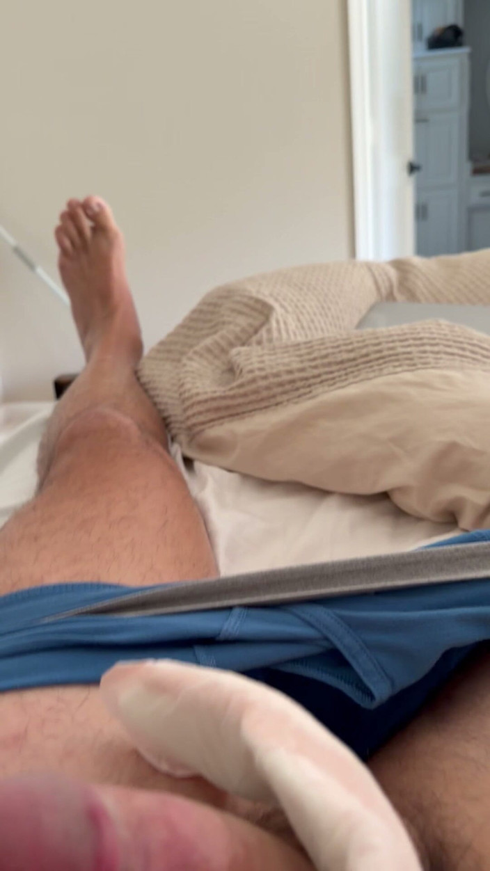 Takepad: Getting Hard and to Cum with Stayfree Pads