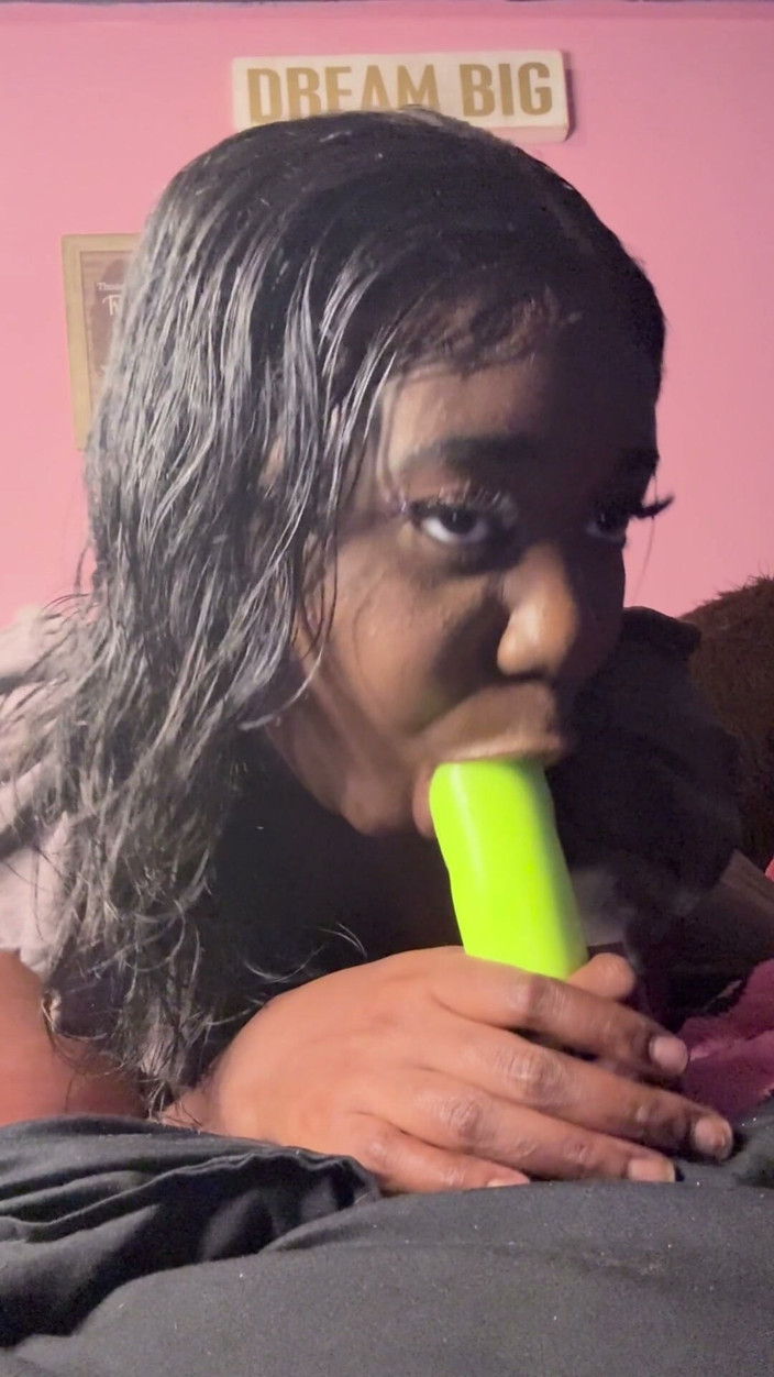 ALLIYAH ALECIA: パパがイくまでbbcをしゃぶらせて