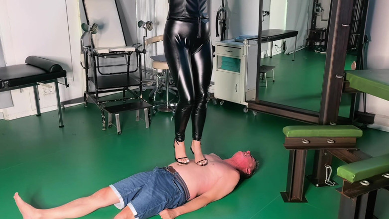 Goddess Lena: High Heels and Bare Foot Trampling