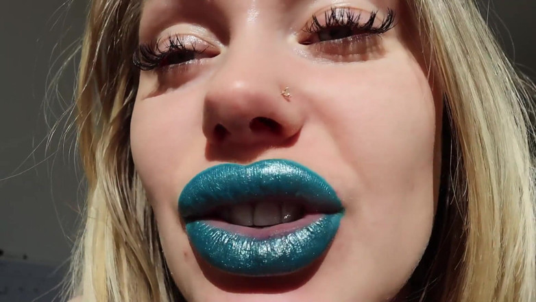 Goddess Misha Goldy: Magic of My blue shiny lips! ASMR JOI!