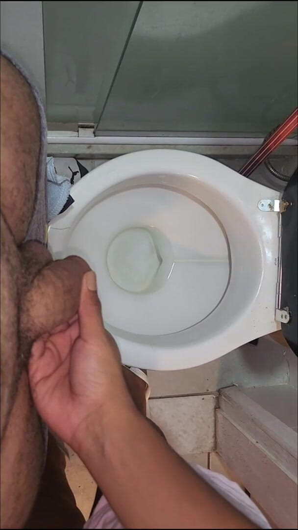 Pietro Montoya: 帮助我的男性小便品尝 2023/05/25