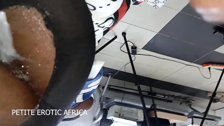 Petite Erotic Africa: Futând-o pe Lilltle Lovet Pizda și Curul