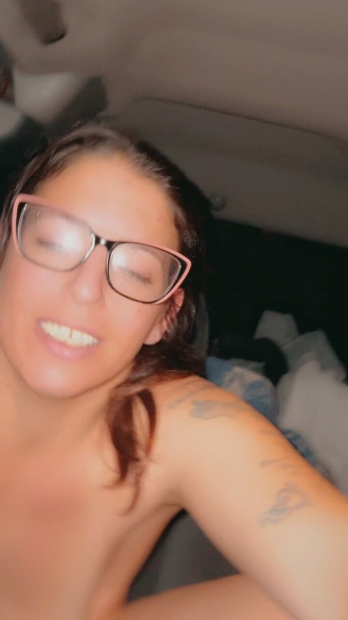 Noelle Reign: Masterbating