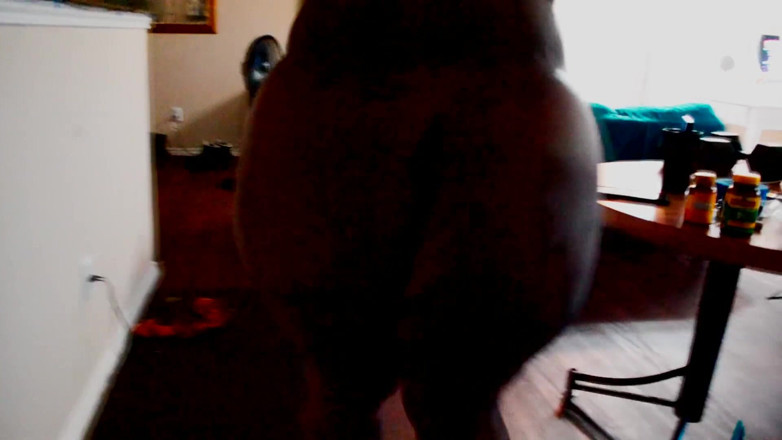 Dirty Diana Fetishes: Nude twerking in heels